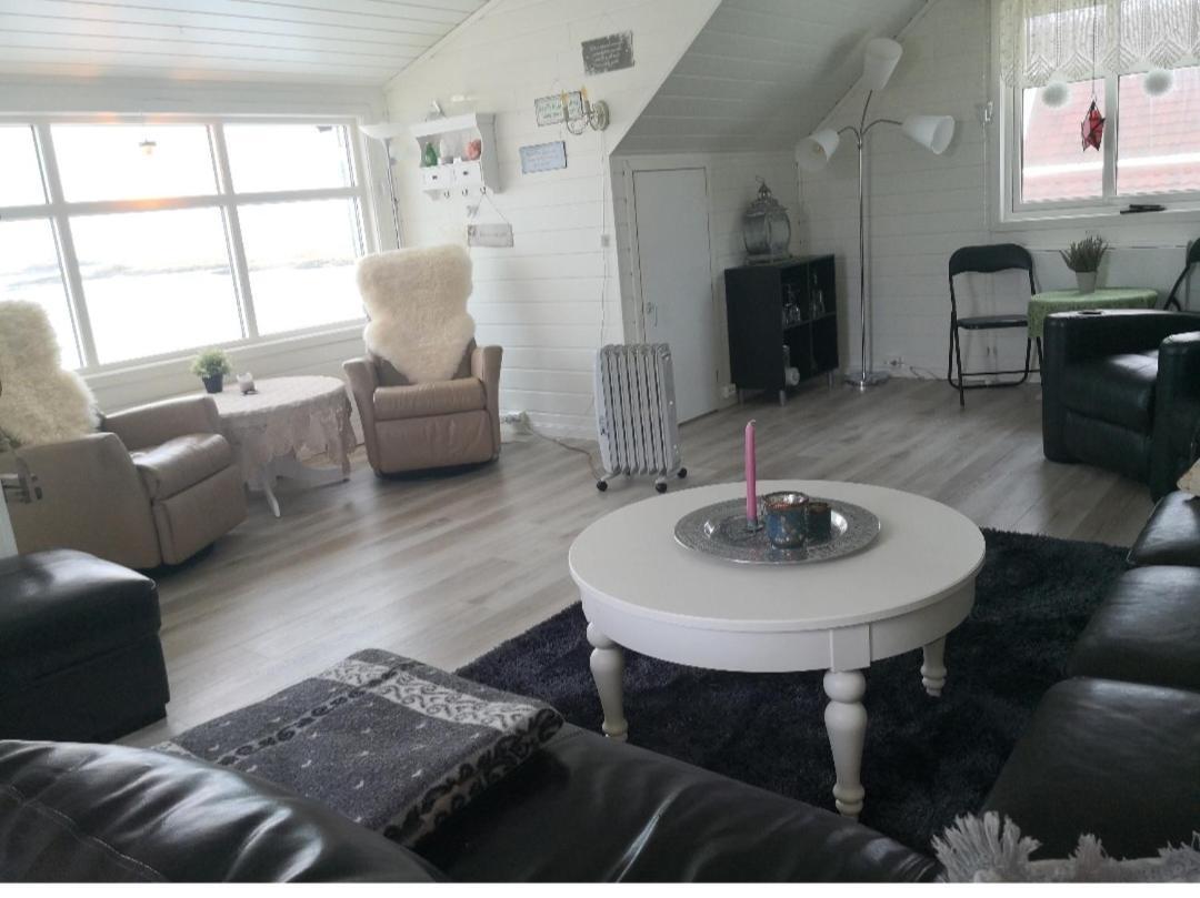 Sentral Studioleilighet Ved Stranden Og Hvalsenter Nb Ma Vaskes Etter Endt Leie Eller Betale Rengjoringshjelpen 500 Kr Andenes Exterior photo